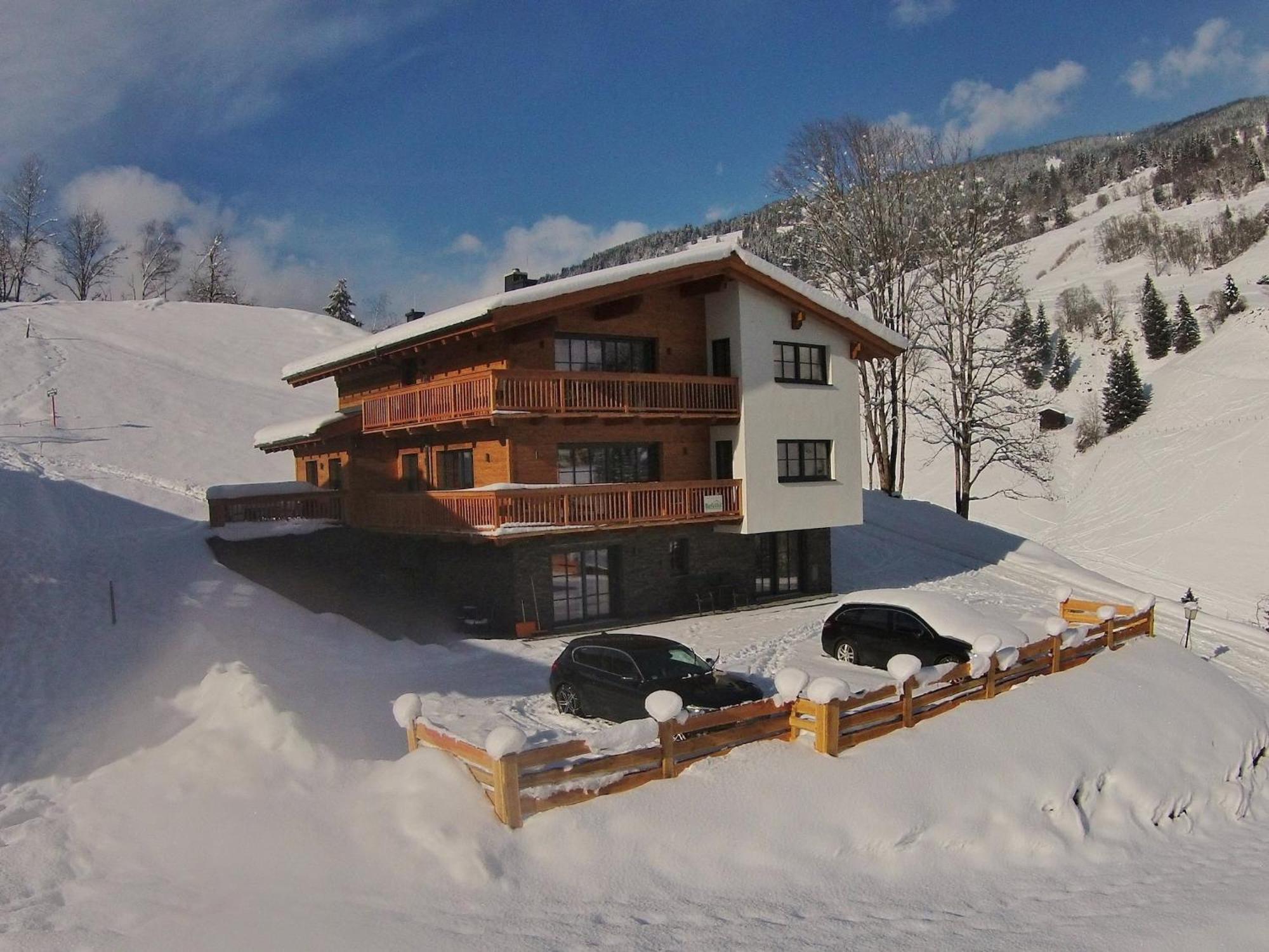 Modern Chalet With Sauna Near Ski Area In Saalbach Hinterglemm Salzburgerland Eksteriør billede